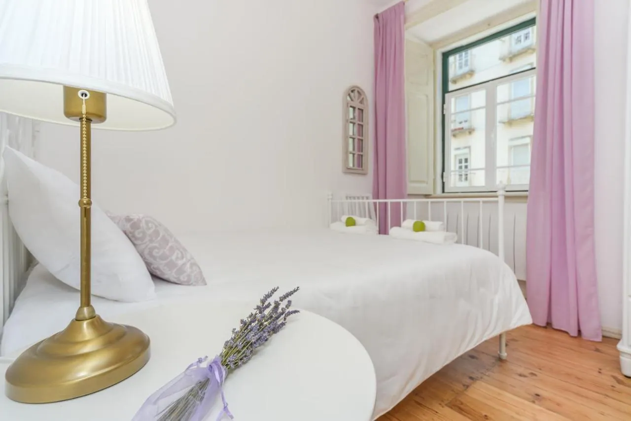 Coquette Home Lisbon - Guesthouse 3*,